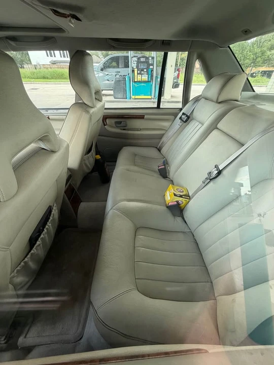 1998 Volvo 940 - Image 8 of 9