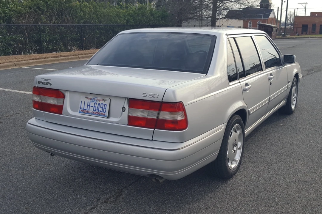 1998 Volvo 960 - Image 2 of 8