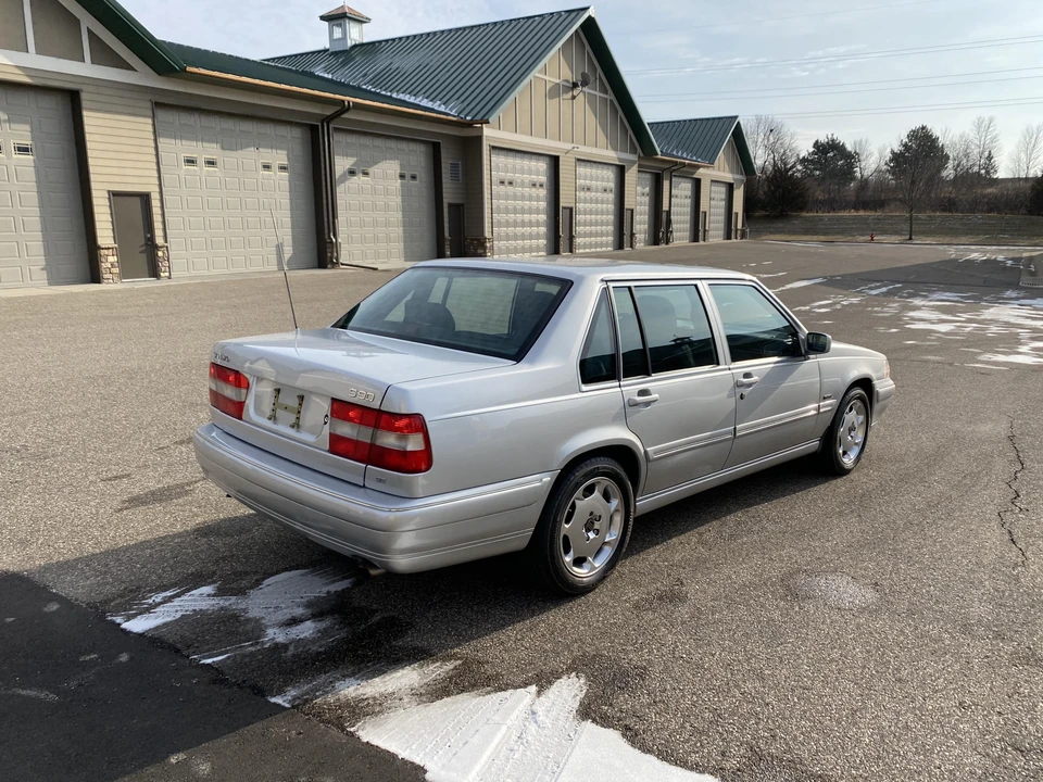 1998 Volvo S90 - Image 29 of 31