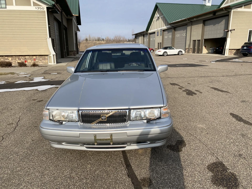 1998 Volvo S90 - Image 6 of 31