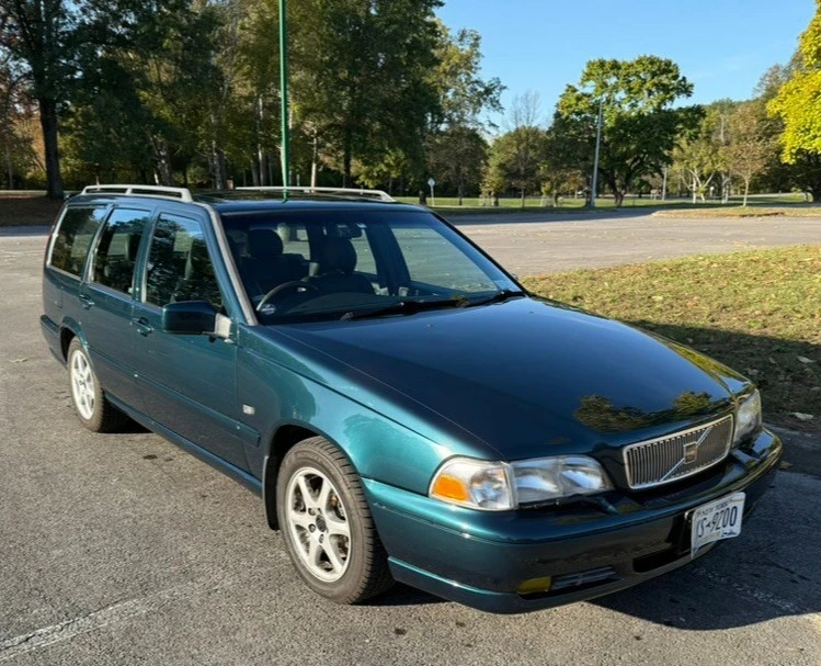 1998 Volvo V70 1st Gen - Image 2 of 21