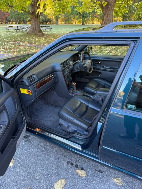 1998 Volvo V70 1st Gen - Image 7 of 21