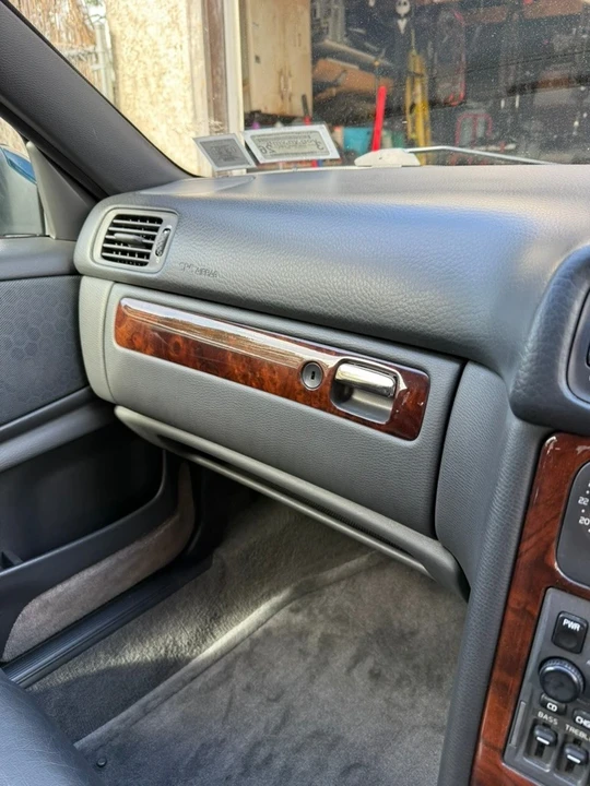 1998 Volvo V70 1st Gen - Image 15 of 21