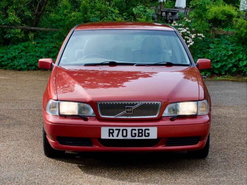 1998 Volvo V70 1st Gen - Image 10 of 30