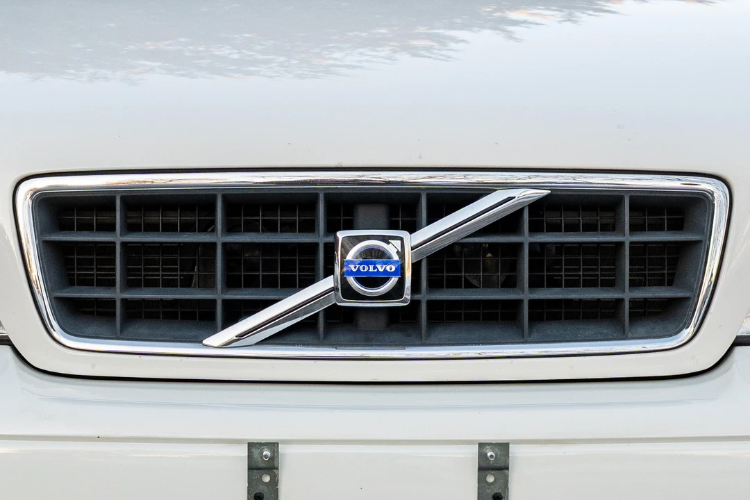 1998 Volvo V70 XC 1st Gen - Image 21 of 31