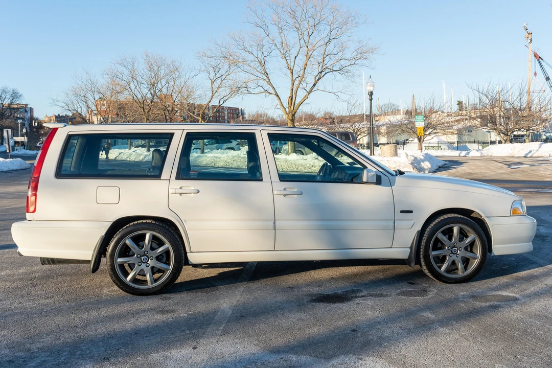 1998 Volvo V70 XC 1st Gen - Image 18 of 31