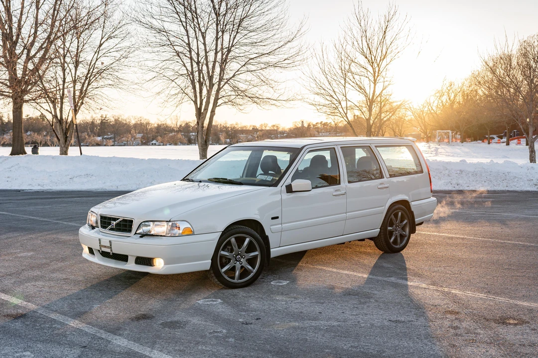 1998 Volvo V70 XC 1st Gen - Image 11 of 31