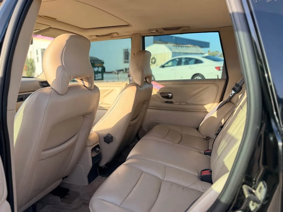 1998 Volvo V70 1st Gen - Image 7 of 9