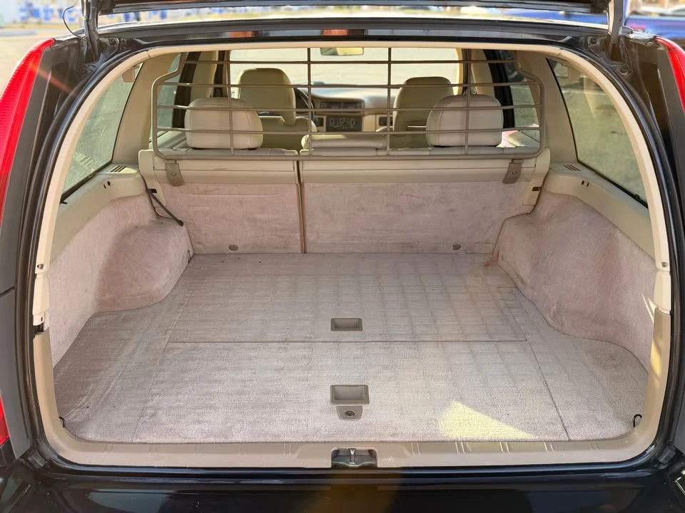 1998 Volvo V70 1st Gen - Image 8 of 9