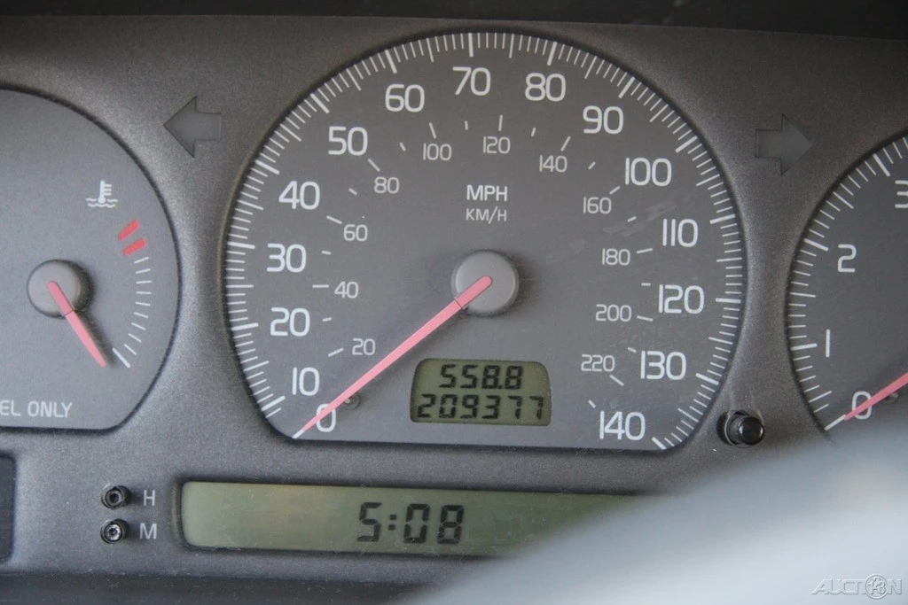 1998 Volvo V70 1st Gen - Image 16 of 21