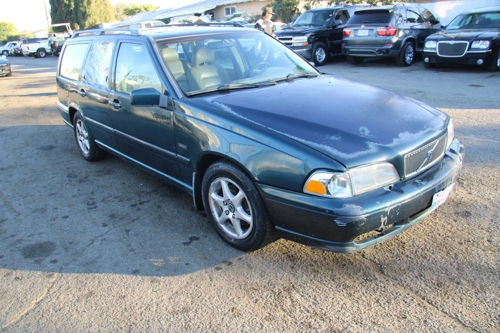 1998 Volvo V70 1st Gen - Image 2 of 21