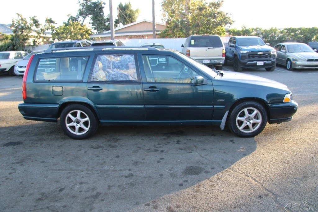 1998 Volvo V70 1st Gen - Image 3 of 21