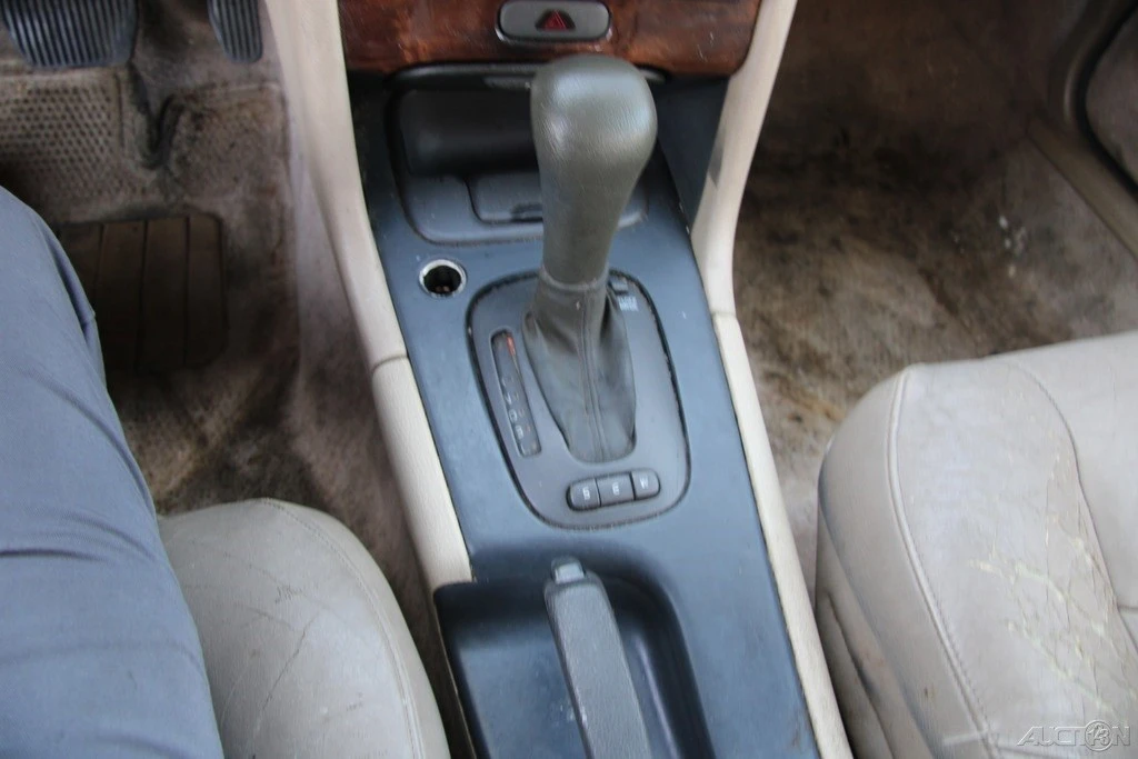 1998 Volvo V70 1st Gen - Image 18 of 21