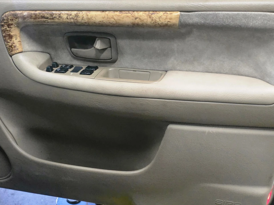 1998 Volvo 940 - Image 6 of 31
