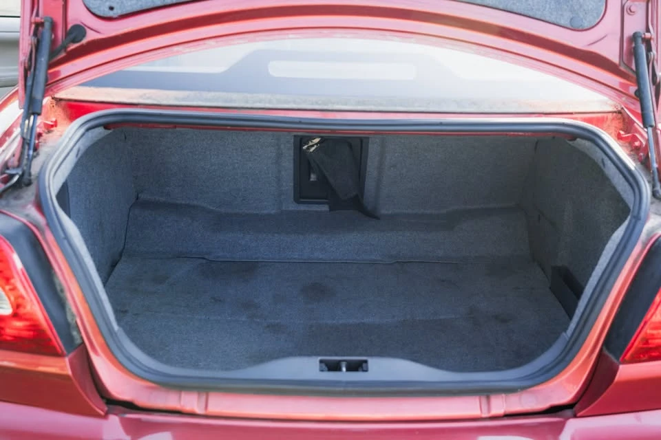 1998 Volvo C70 1st Gen - Image 9 of 17