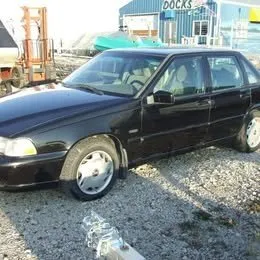 1998 Volvo Sedan