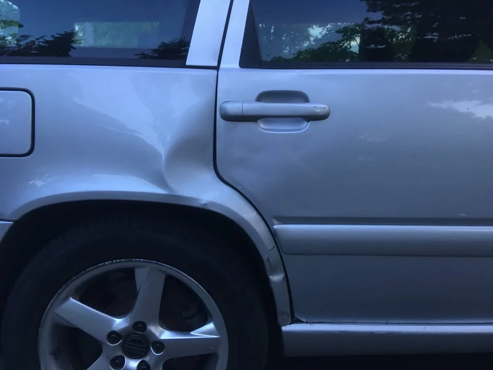 1998 Volvo V70 R 1st Gen - Image 6 of 19