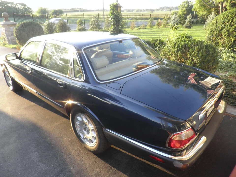 1998 Jaguar X308 XJ - Image 6 of 9