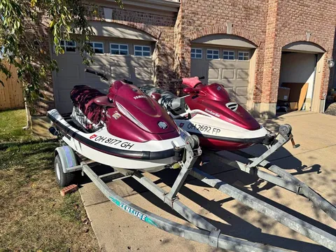 1998 Yamaha XL760 and 1998 SeaDoo GTX Limited