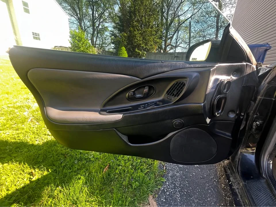 1998 Mitsubishi Eclipse 2nd Gen - Image 8 of 10