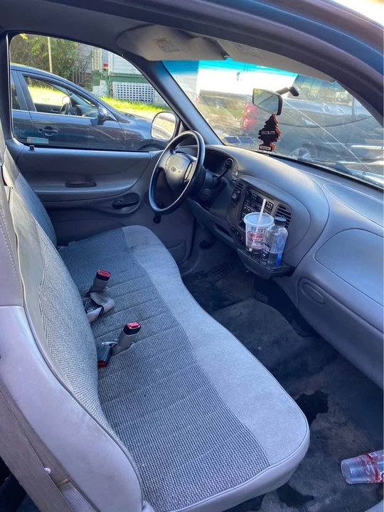 1998 Ford F-150 10th Gen - Image 6 of 10