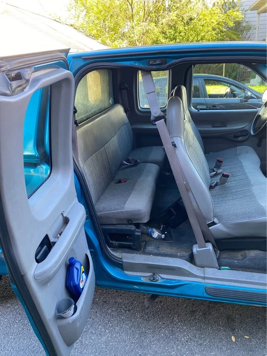 1998 Ford F-150 10th Gen - Image 5 of 10