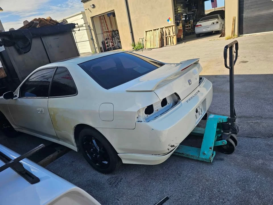 1998 Honda Prelude 5th Gen - Image 3 of 8