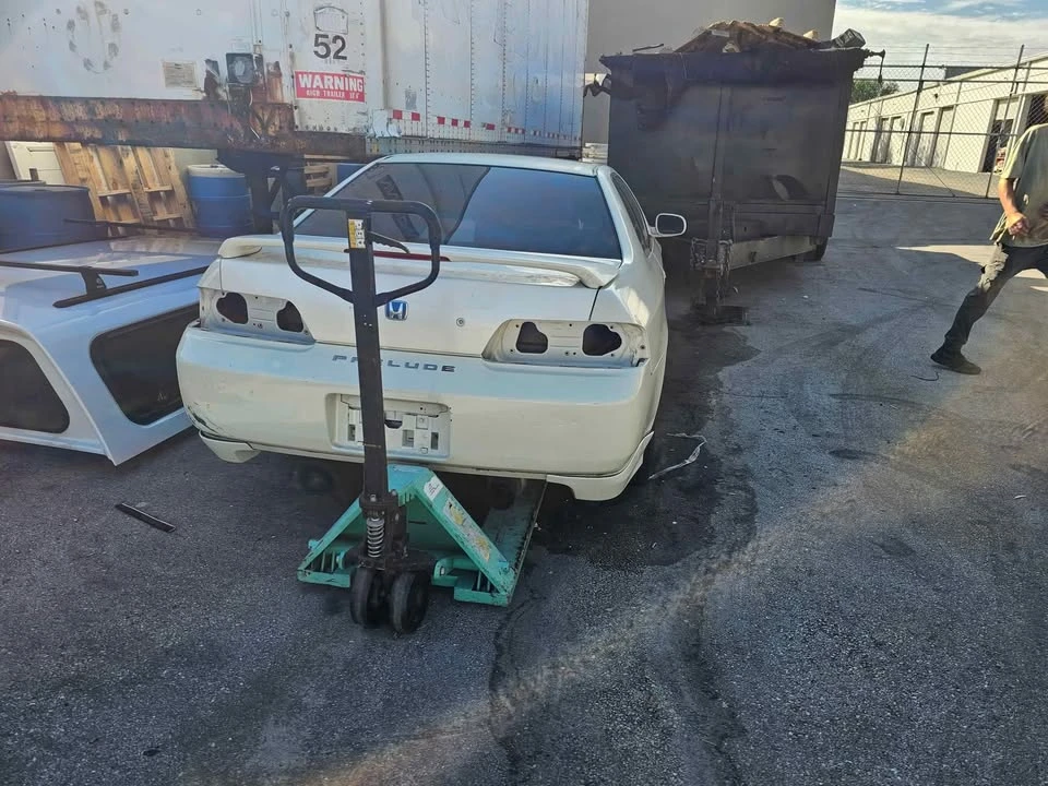 1998 Honda Prelude 5th Gen - Image 2 of 7