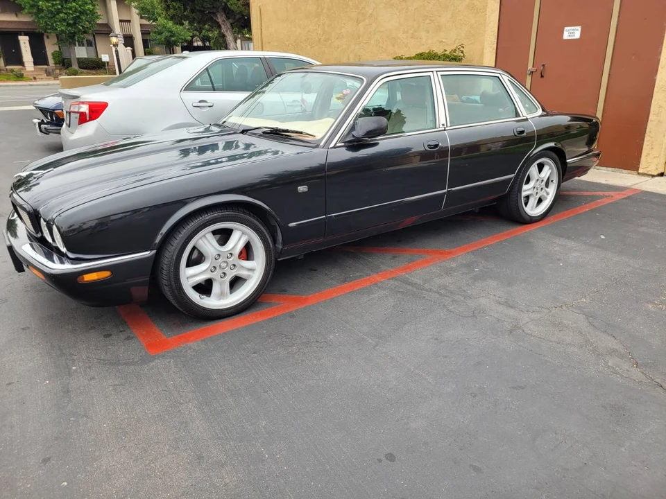 1998 Jaguar X308 XJR - Image 21 of 24