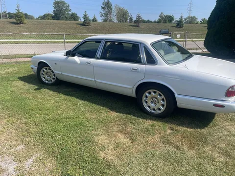 1998 Jaguar XJ8L