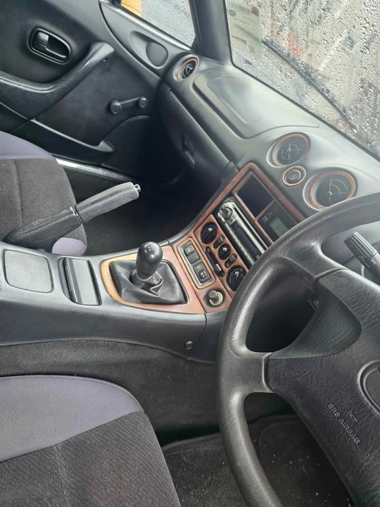 1998 Mazda NB MX-5 Miata - Image 2 of 3