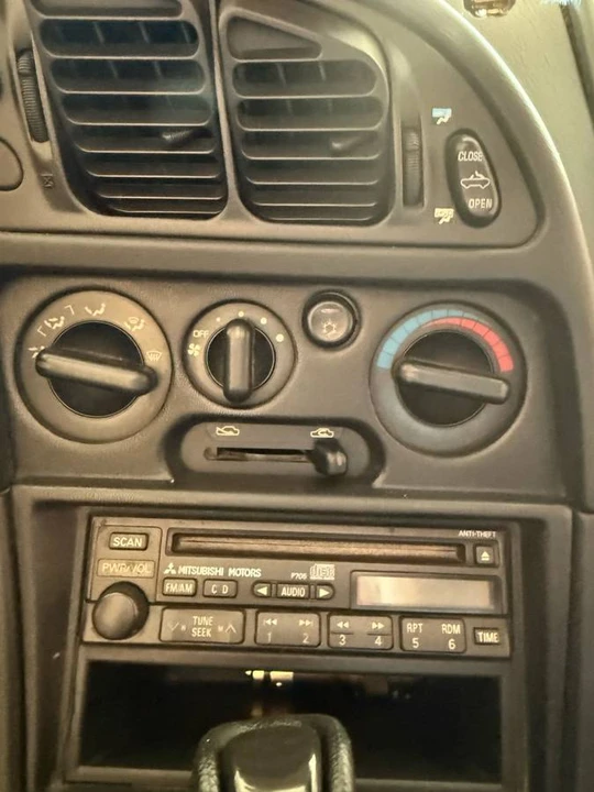 1998 Mitsubishi Eclipse 2nd Gen - Image 16 of 24