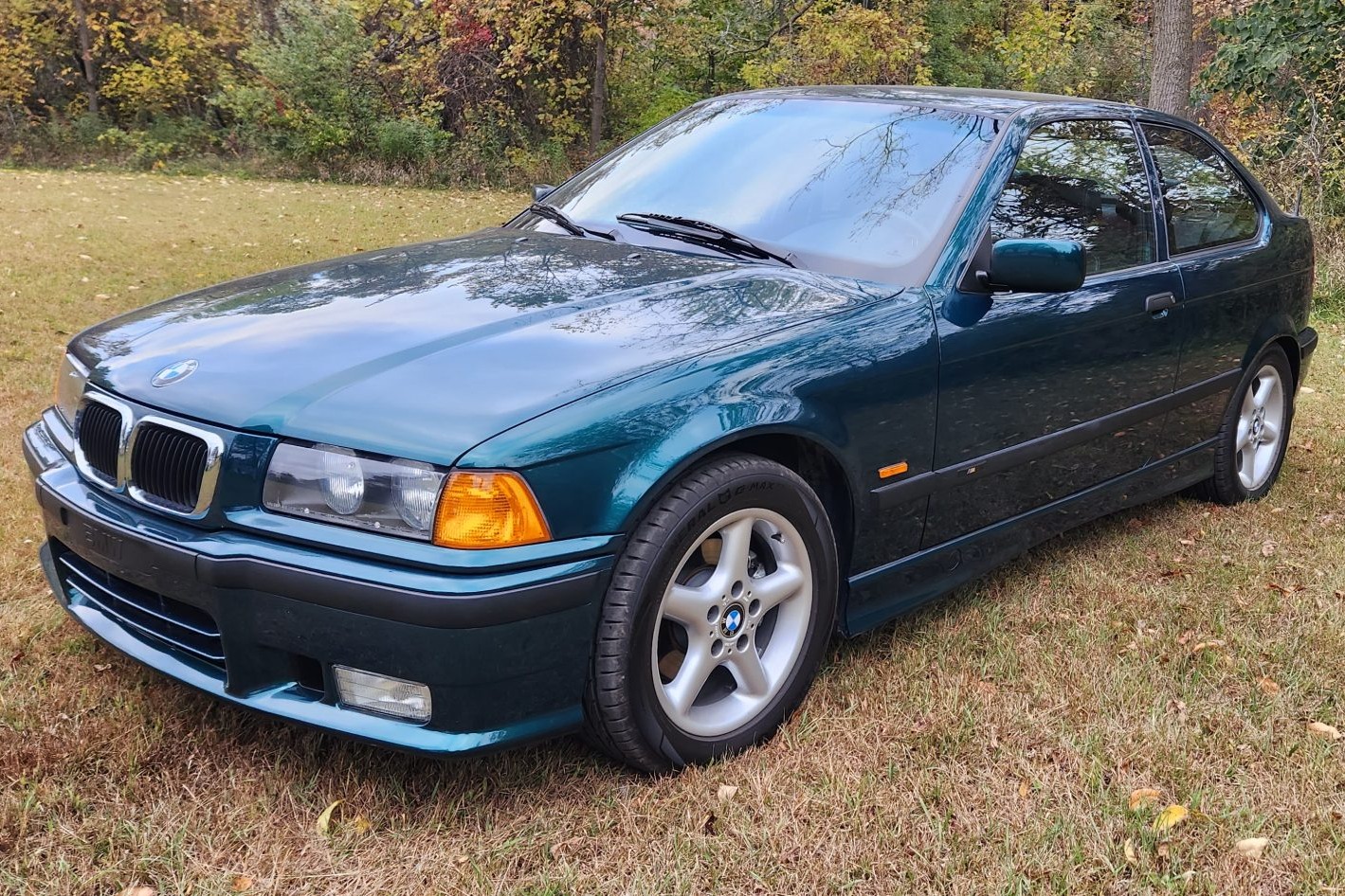 2,100-Mile 1998 BMW 318ti M Sport 5-Speed