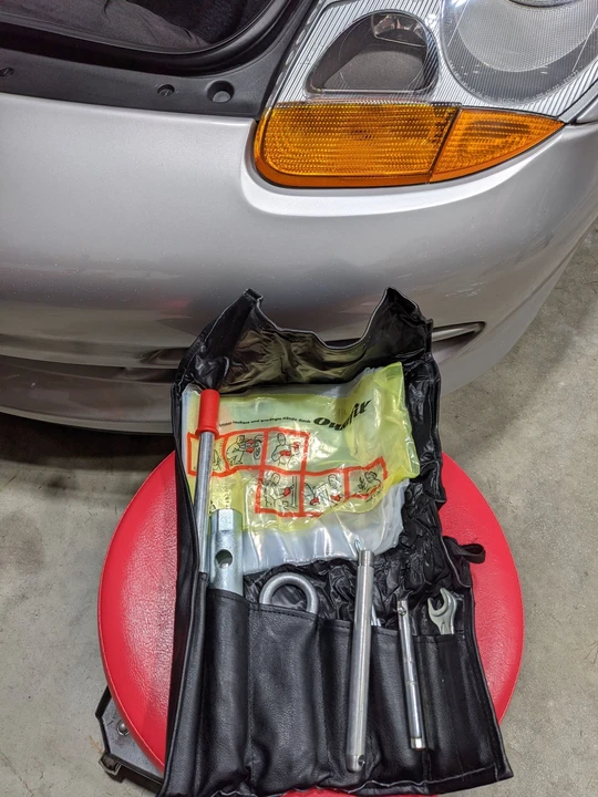 1999 Porsche 996 Carrera - Image 10 of 16
