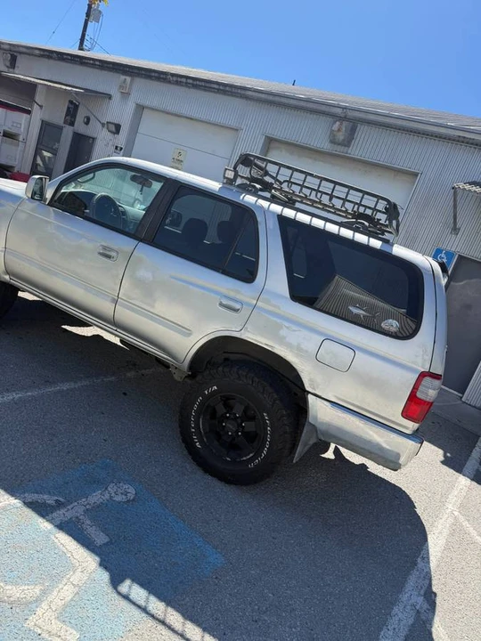 1999 Toyota 4Runner 3rd Gen - Image 2 of 10