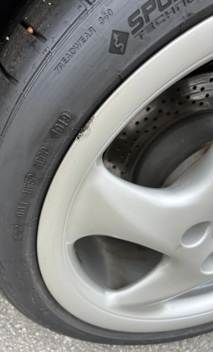1999 Porsche 996 Carrera - Image 8 of 31