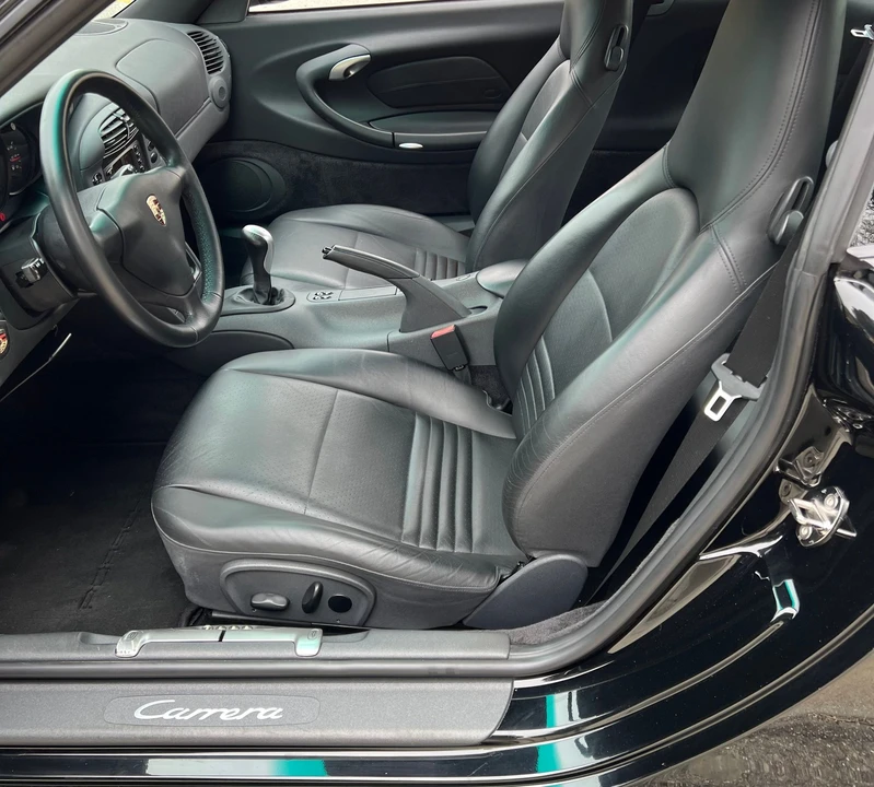 1999 Porsche 996 Carrera - Image 10 of 31