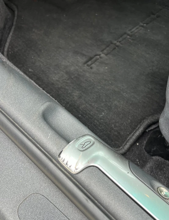 1999 Porsche 996 Carrera - Image 11 of 31