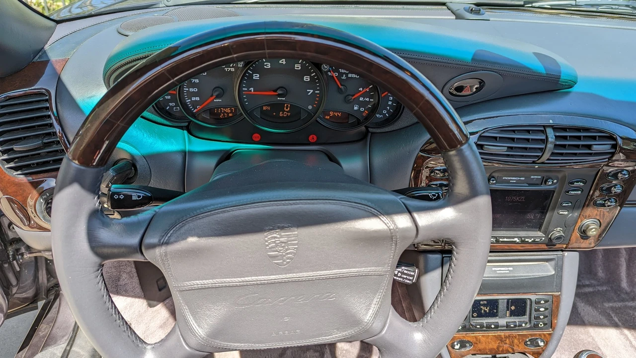 1999 Porsche 996 Carrera - Image 9 of 13