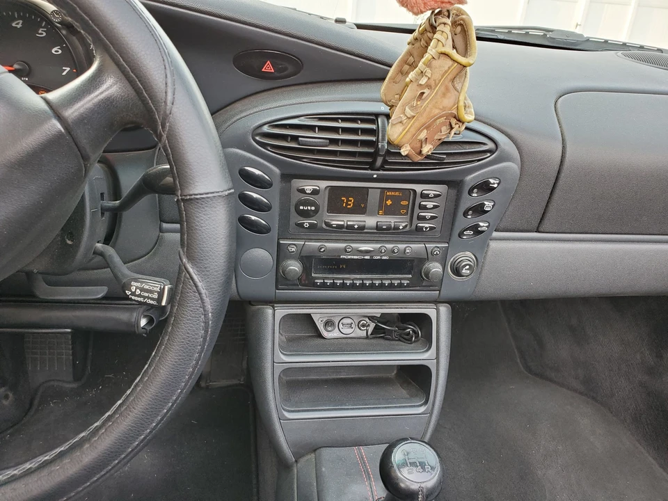 1999 Porsche 986 Boxster - Image 15 of 23