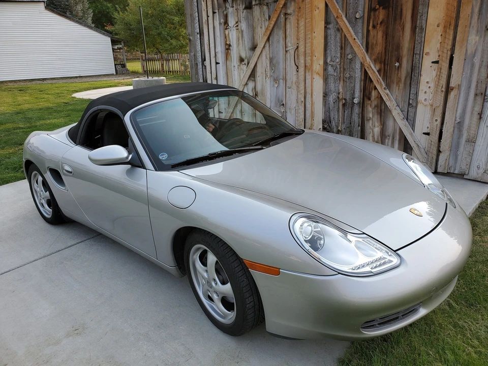 1999 Porsche 986 Boxster - Image 11 of 23