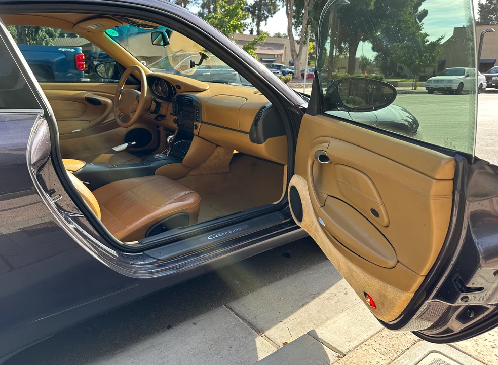 1999 Porsche 996 Carrera - Image 18 of 25
