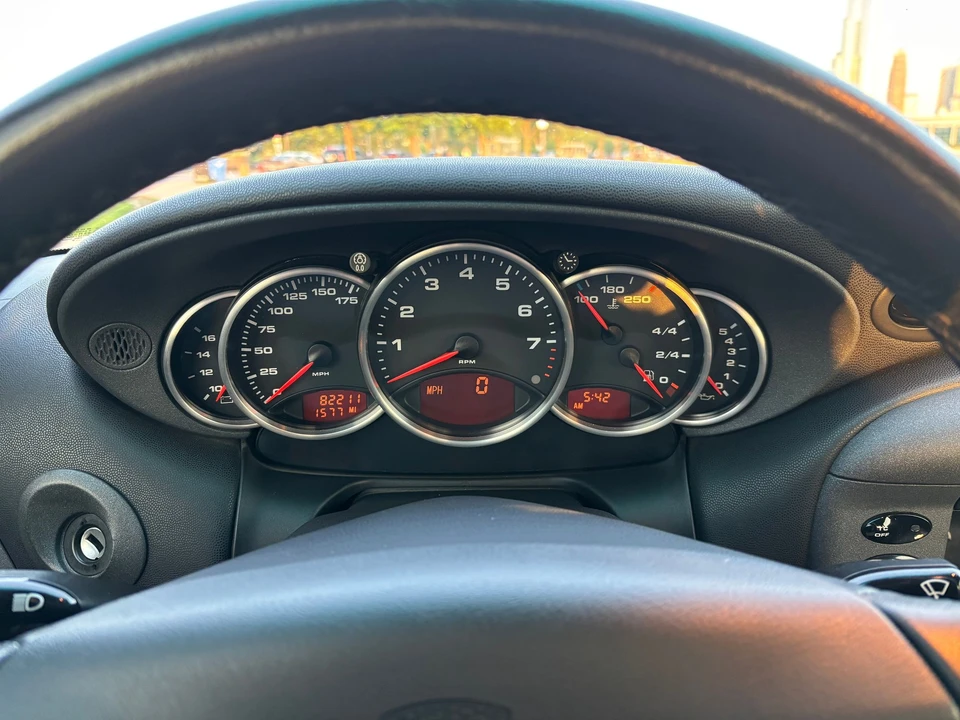 1999 Porsche 996 Carrera - Image 16 of 31