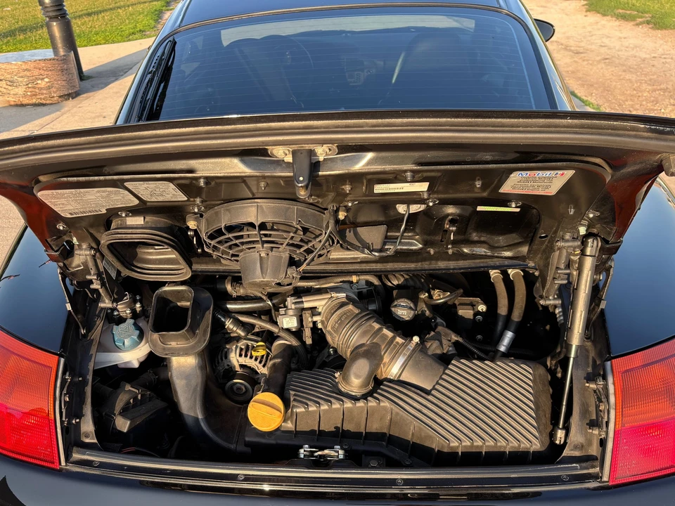 1999 Porsche 996 Carrera - Image 23 of 31