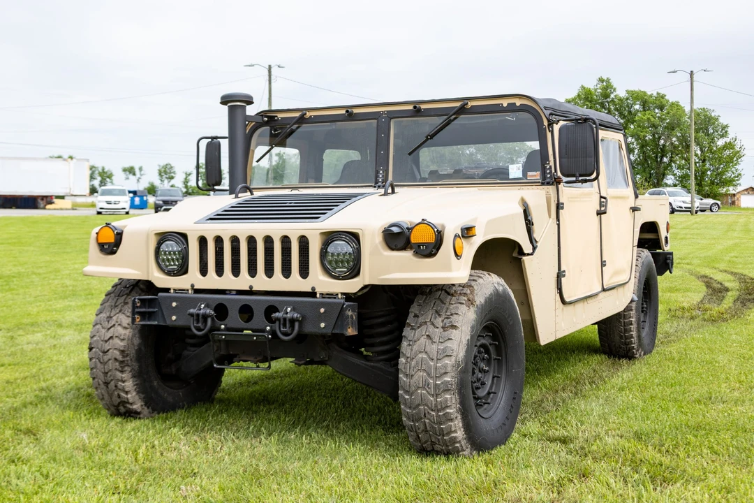 1999 Hummer HMMWV - Image 9 of 31
