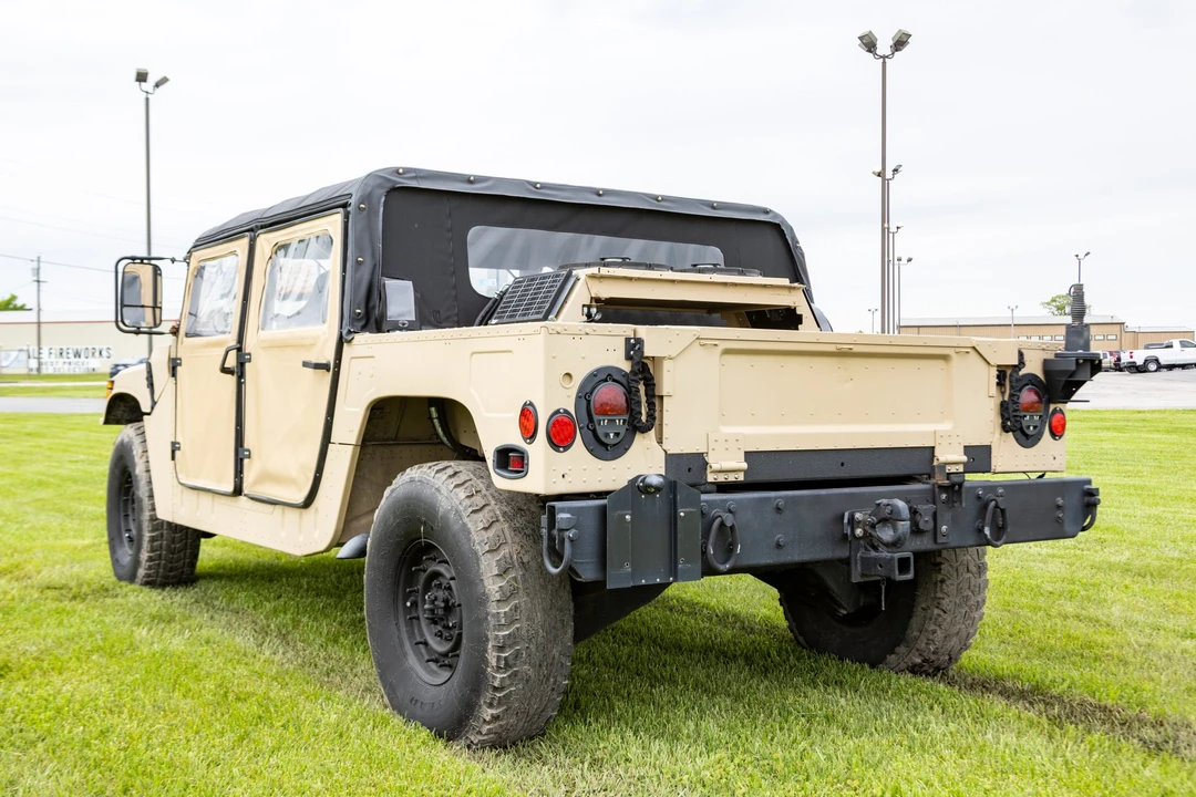 1999 Hummer HMMWV - Image 7 of 31