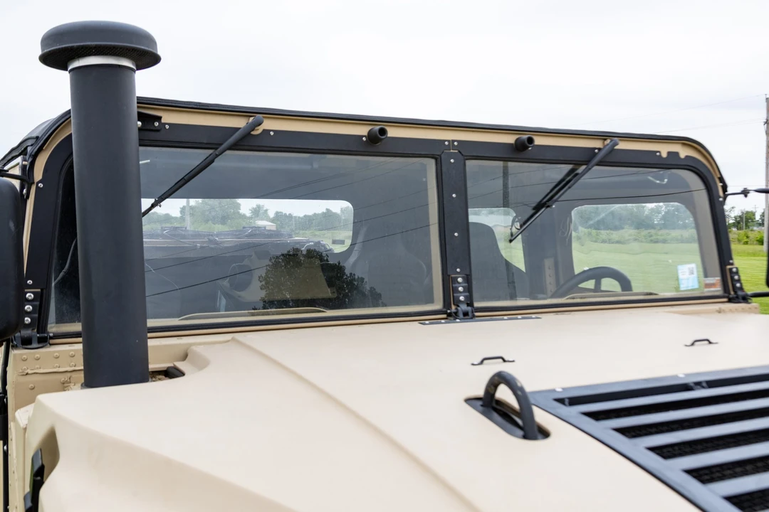 1999 Hummer HMMWV - Image 16 of 31