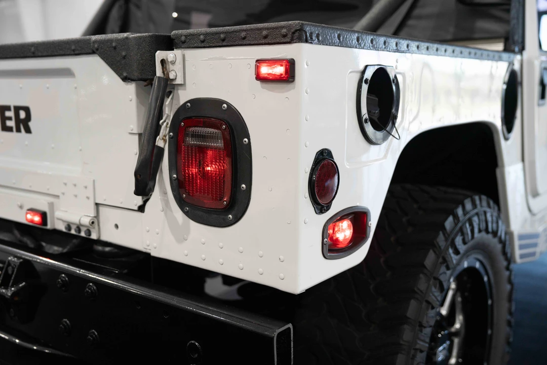 1999 AM General Hummer - Image 30 of 31