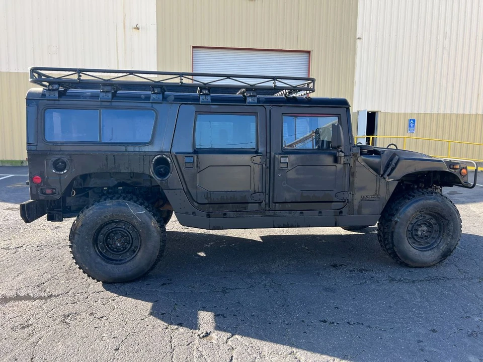 1999 Hummer Hummer H1 - Image 16 of 31