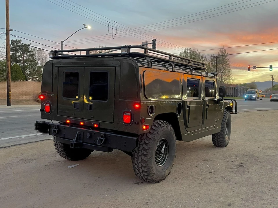 1999 Hummer Hummer H1 - Image 12 of 31